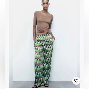 ZARA Geometric Pucci Printed Printed Wide Leg Satin Pants With Pockets Sz S